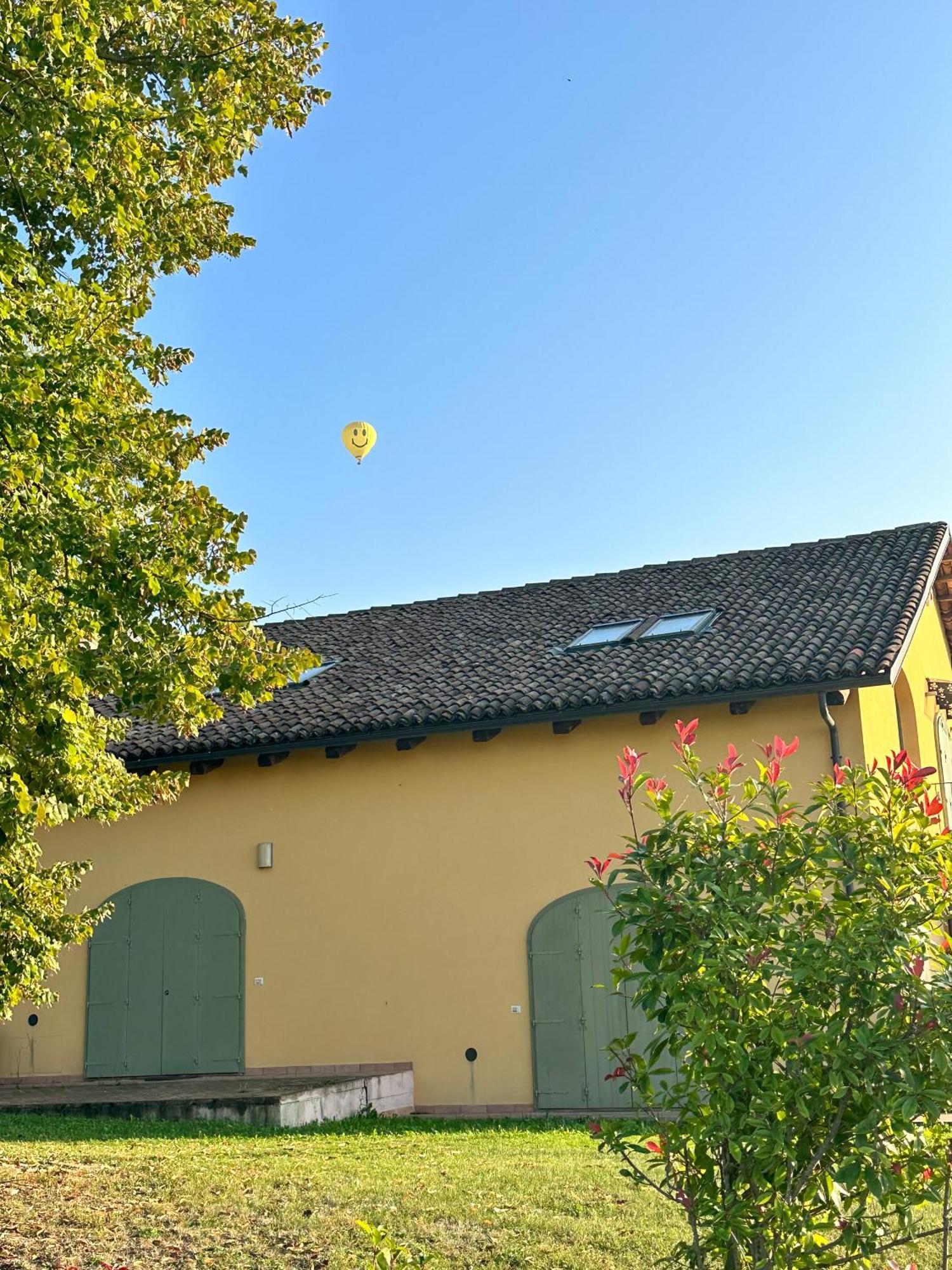 Villa Just Langhe Casa Nebbiolo Novello Esterno foto